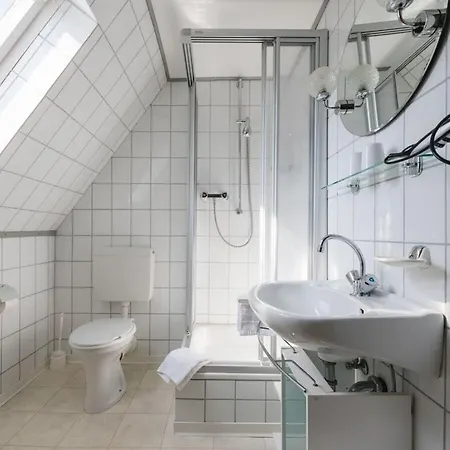 On The Sunny Slope Modern Retreat Prázdninový dům