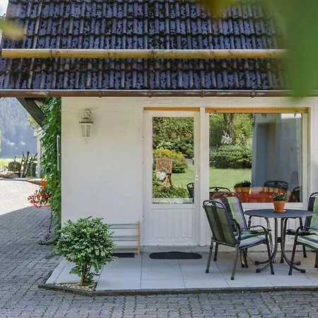 On The Sunny Slope Modern Retreat Prázdninový dům *