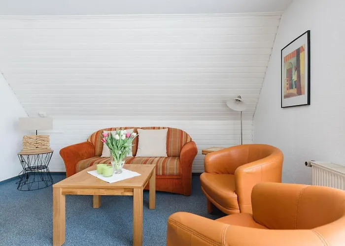 On The Sunny Slope Modern Retreat Niedersalwey